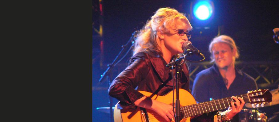 melody gardot tour reviews